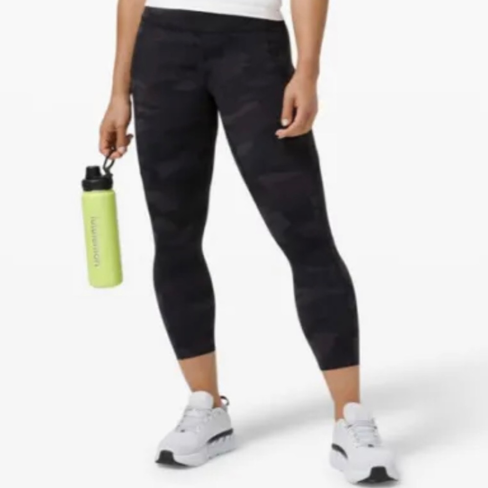 Lululemon Fast & Free High-Rise Crop 23" • Size 4• Heritage 365 Camo Deep Coal
